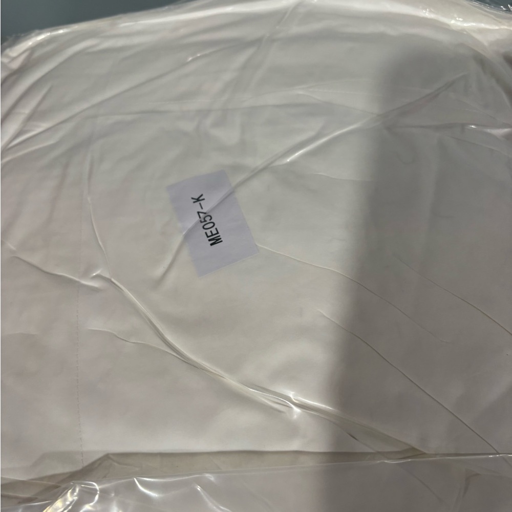 Apsmile Hotel Collection Down & Feathers Bedding - White | king - Picture 5 of 6